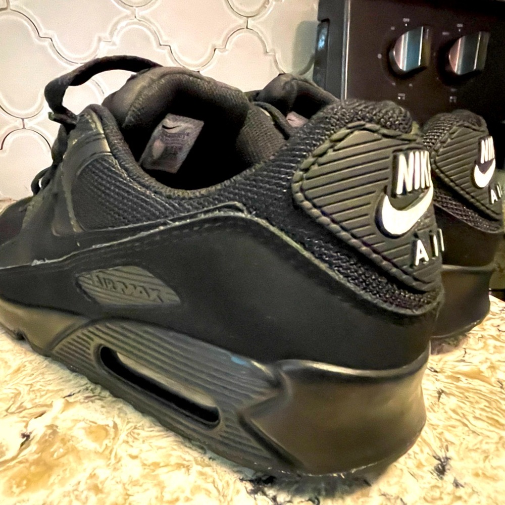 90 Airmax Nike Mens Size 11.5